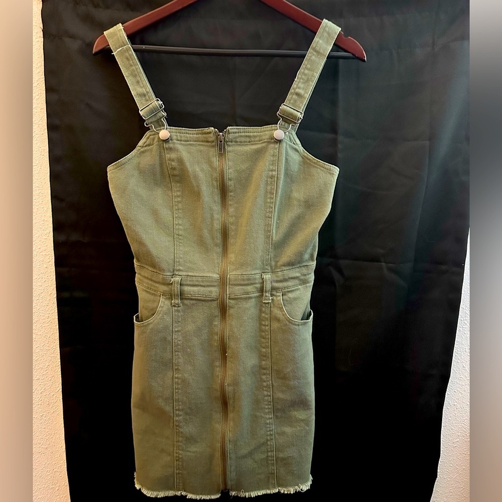 🔴$1SALE$ Overall dress with pockets